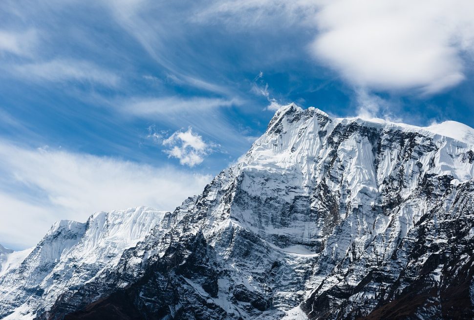 Annapurna Circuit Trek 2026: The Complete Guide