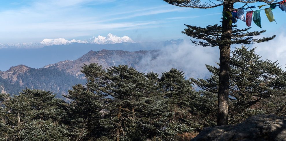 Everest Three Passes Trek – 18 Days