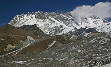 Island Peak Climbing – 17 Days