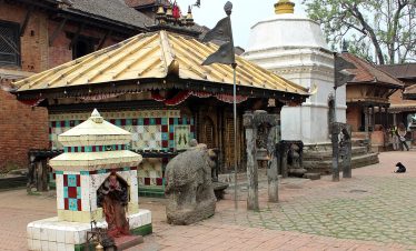Nagarkot – Changu Narayan Hiking day hike near Kathmandu, Nepal